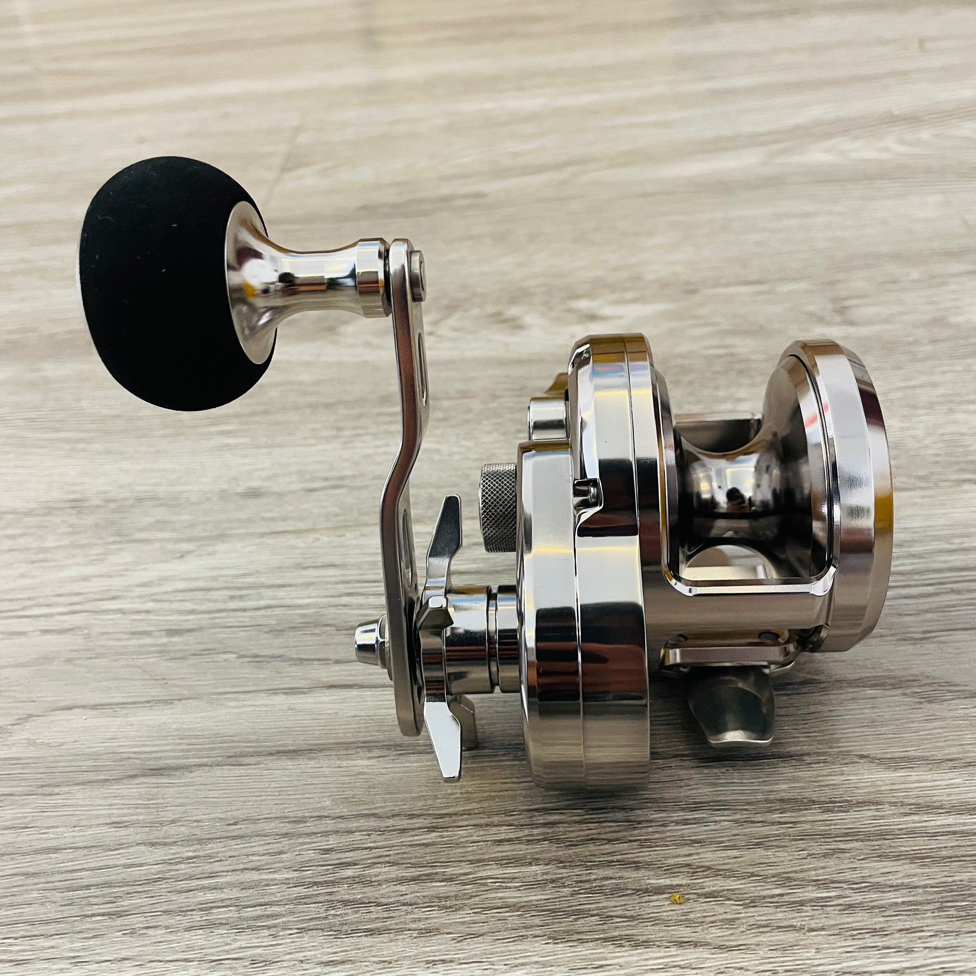 NOEBY Jigging Fishing reel 1500/2500 (left and right hand) – Jigs